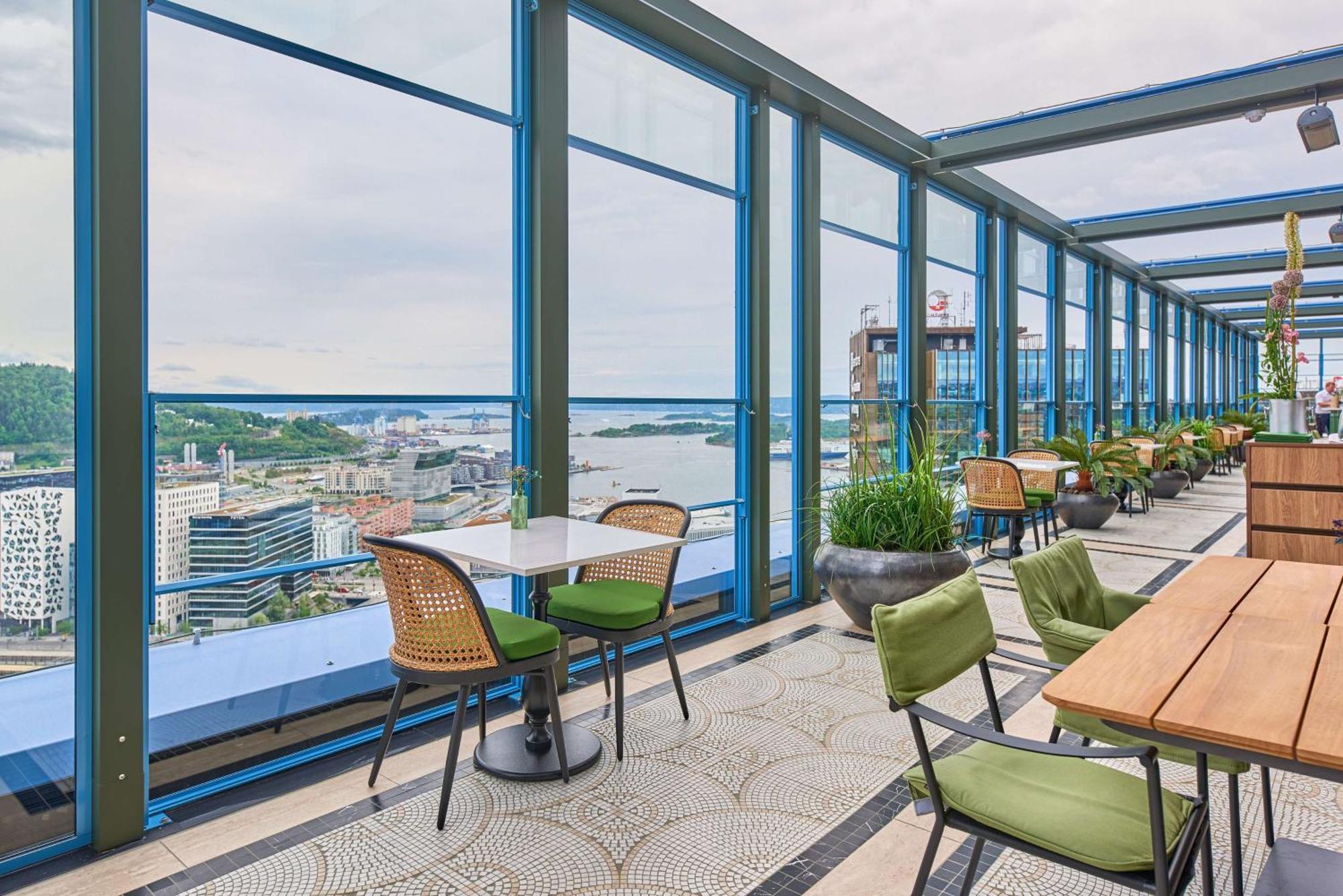 Radisson Blu Plaza Hotel, Hotel Oslo